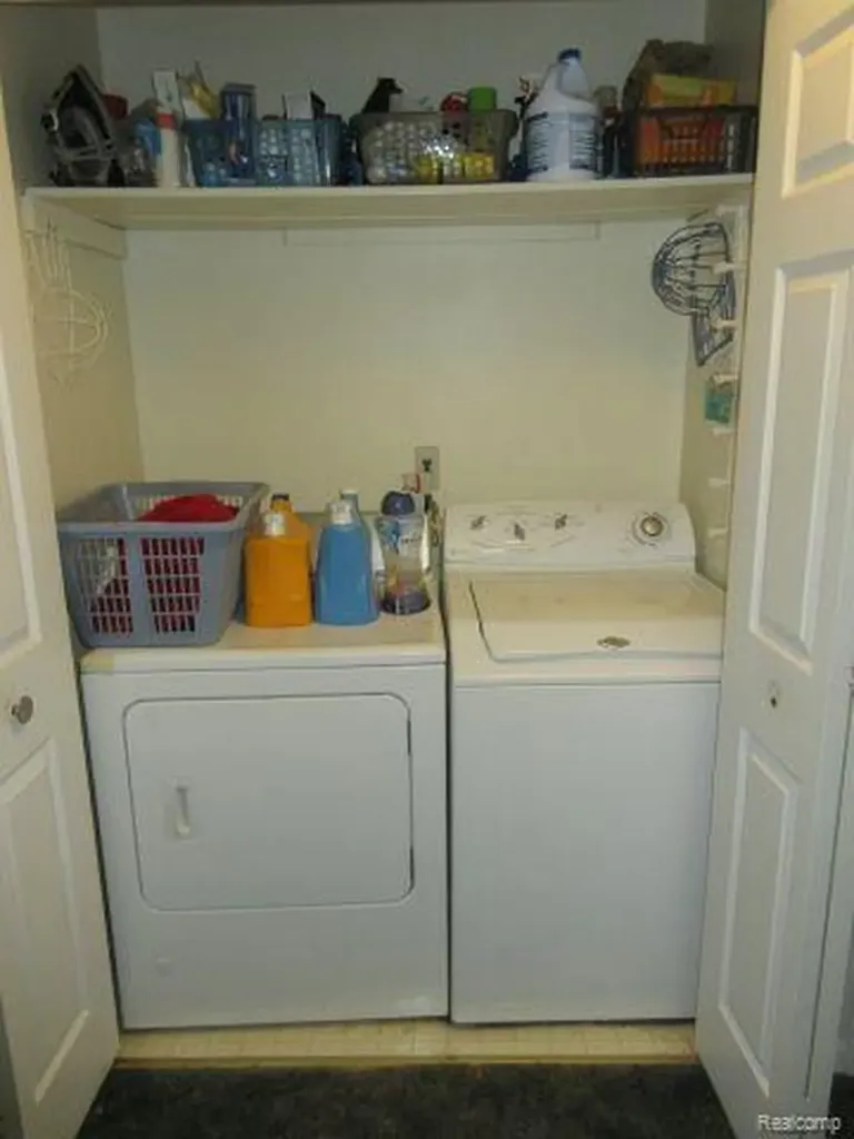 33882 Lipke Street Clinton Charter Township MI 48035