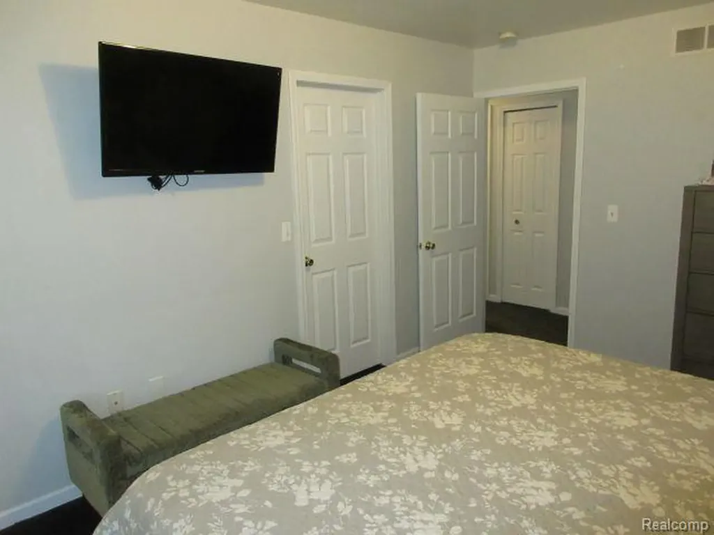 33882 Lipke Street Clinton Charter Township MI 48035