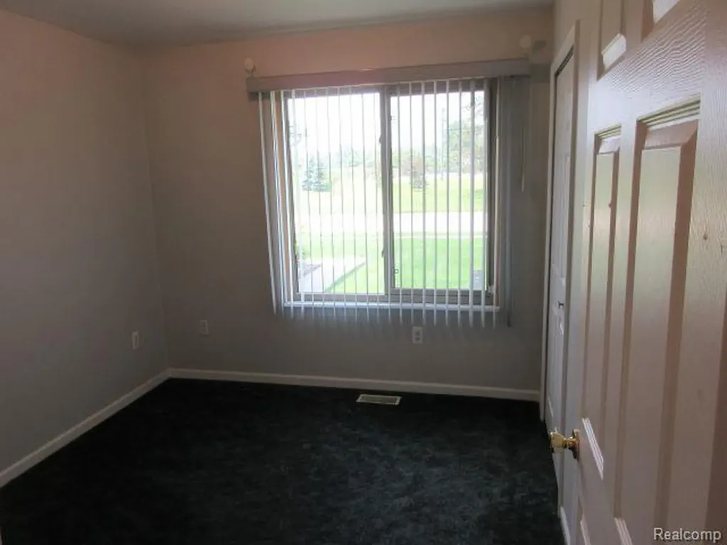 33882 Lipke Street Clinton Charter Township MI 48035