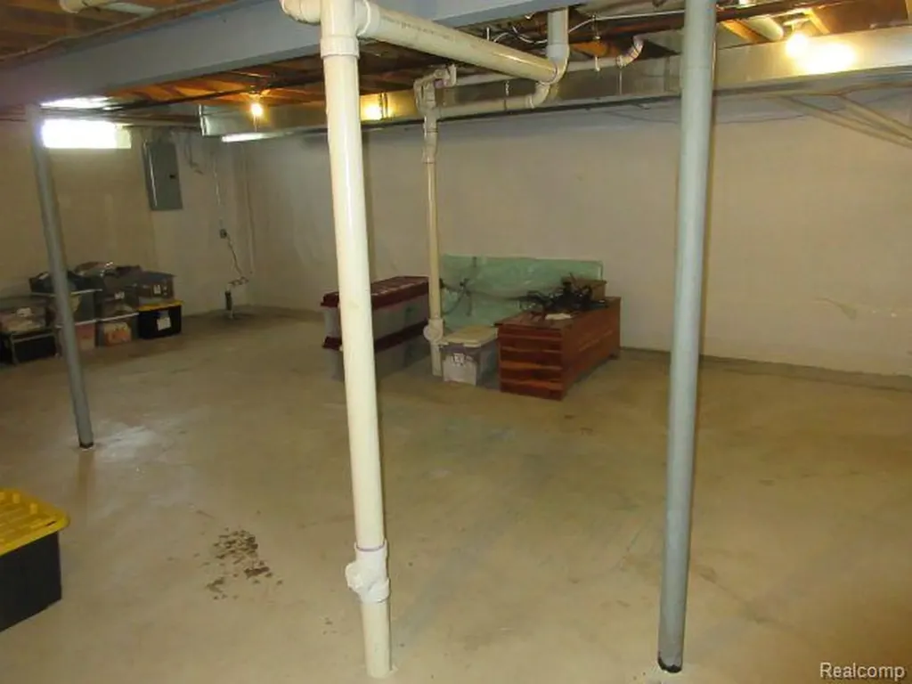 33882 Lipke Street Clinton Charter Township MI 48035