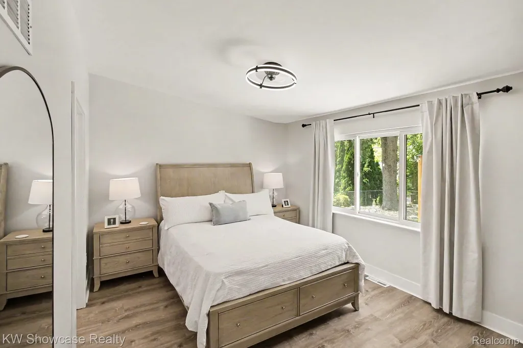 615 Hickory Street Milford Village MI 48381
