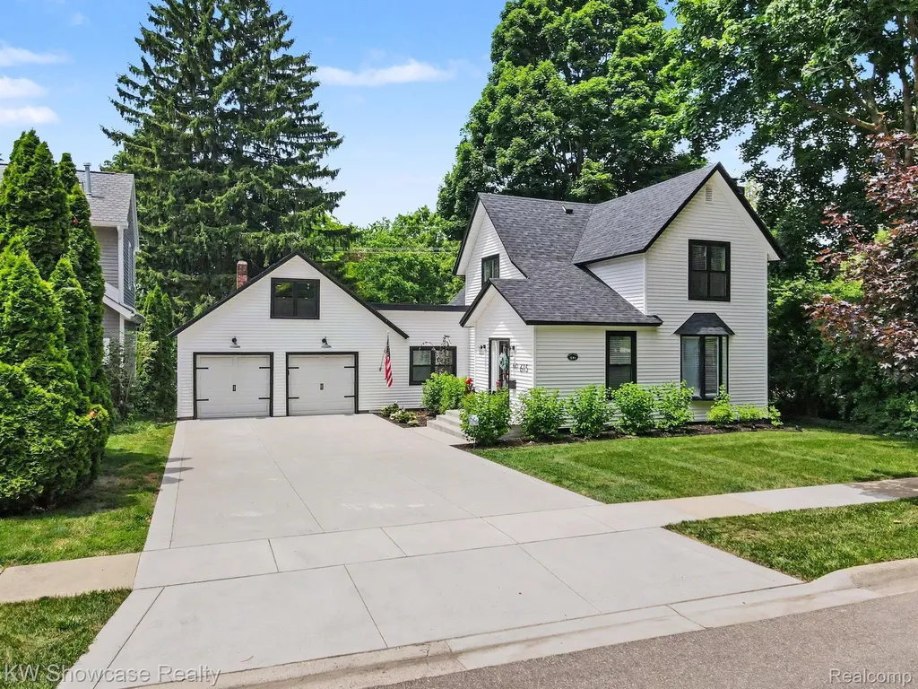 615 Hickory Street Milford Village MI 48381