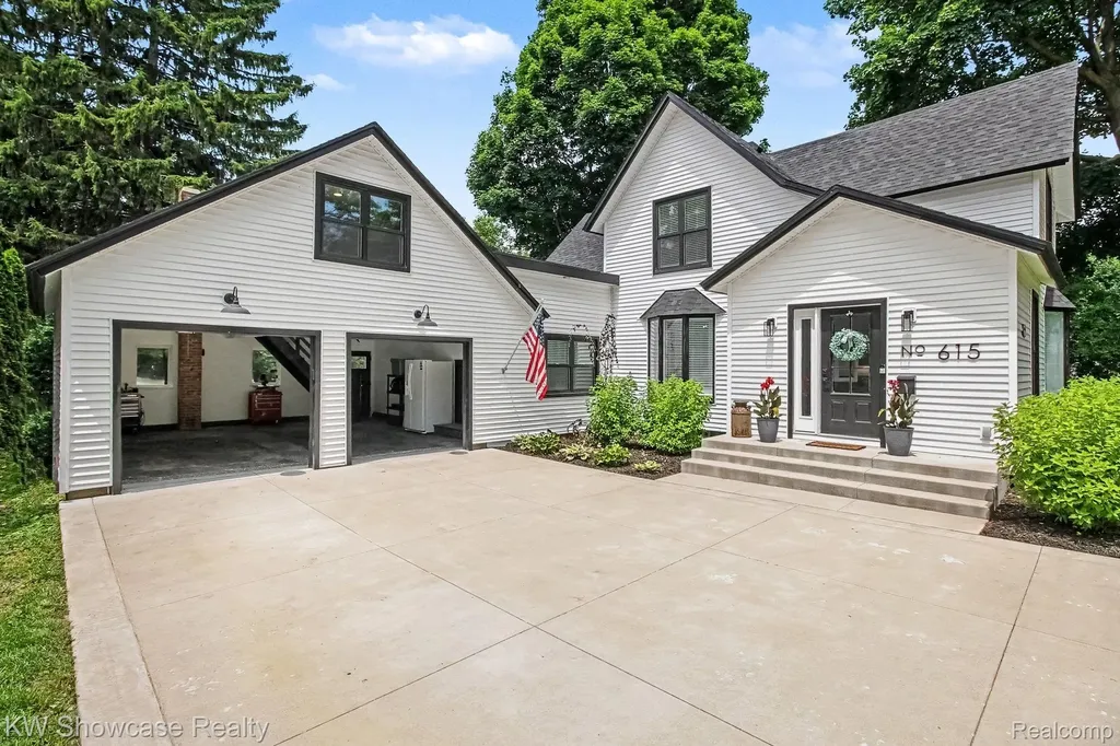 615 Hickory Street Milford Village MI 48381