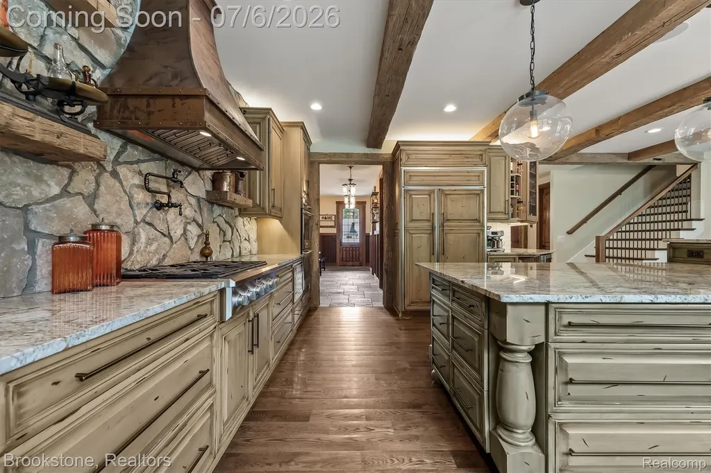 5458 Boulderwood Ridge Independence Charter Township MI 48348