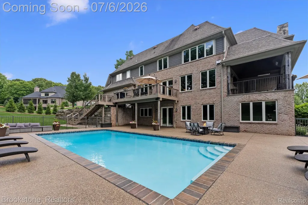5458 Boulderwood Ridge Independence Charter Township MI 48348