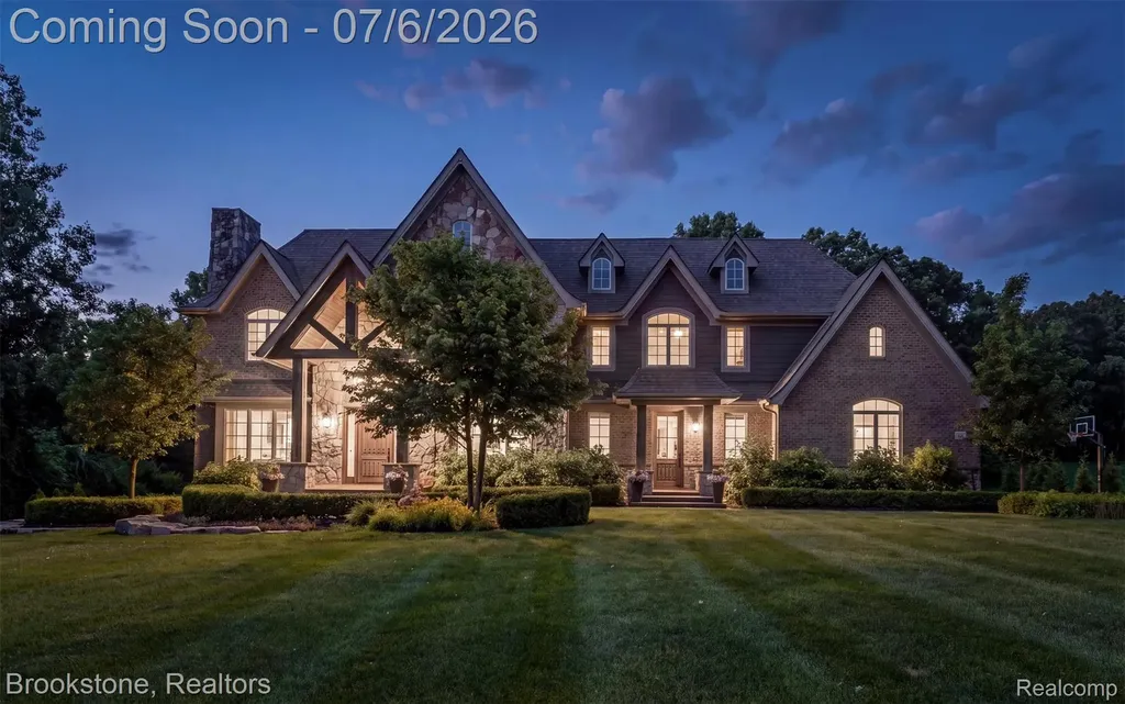 5458 Boulderwood Ridge Independence Charter Township MI 48348