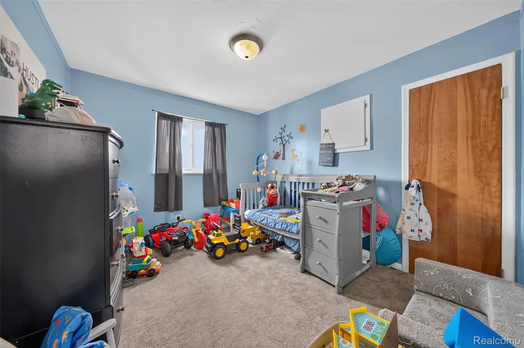 18181 Buckhannon Street Roseville City MI 48066