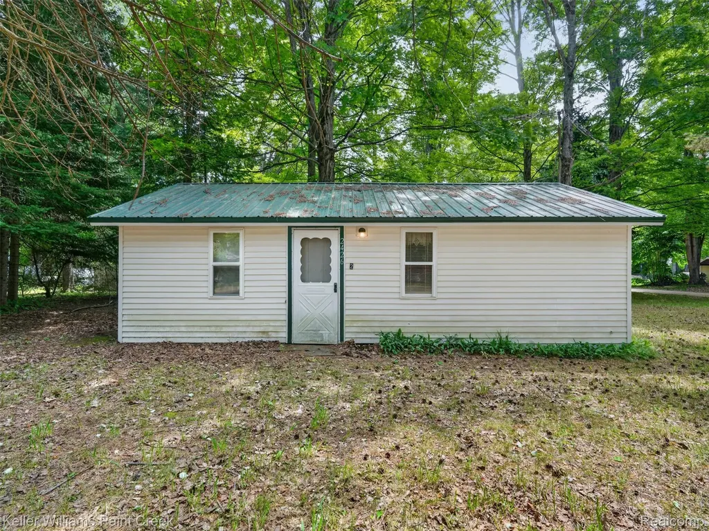 4450 Beech Street Bourret Township MI 48610
