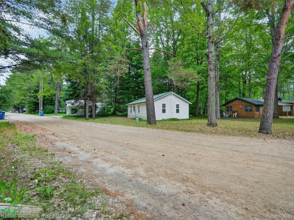 4450 Beech Street Bourret Township MI 48610