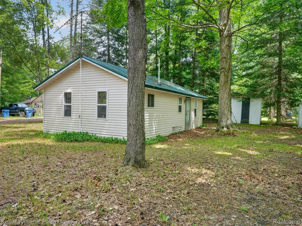 4450 Beech Street Bourret Township MI 48610