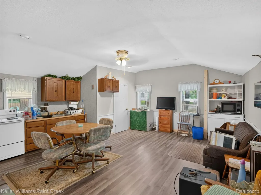 4450 Beech Street Bourret Township MI 48610