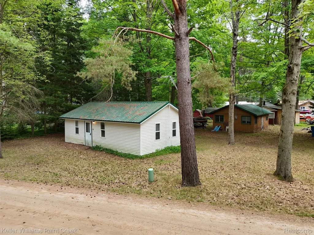 4450 Beech Street Bourret Township MI 48610