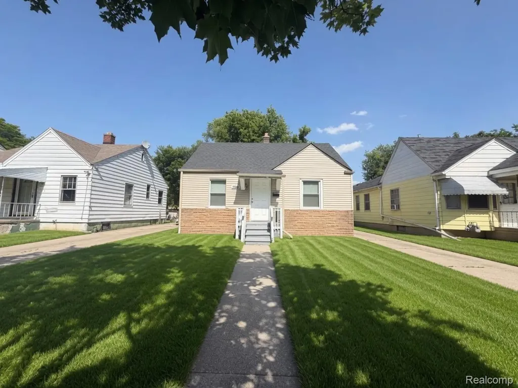 7746 Rosemont Avenue Detroit City MI 48228