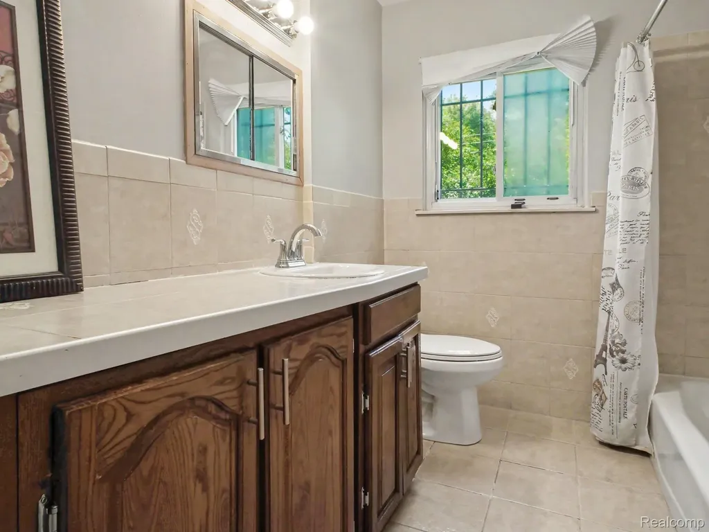 6075 Detroit Street Mt. Morris Township MI 48458