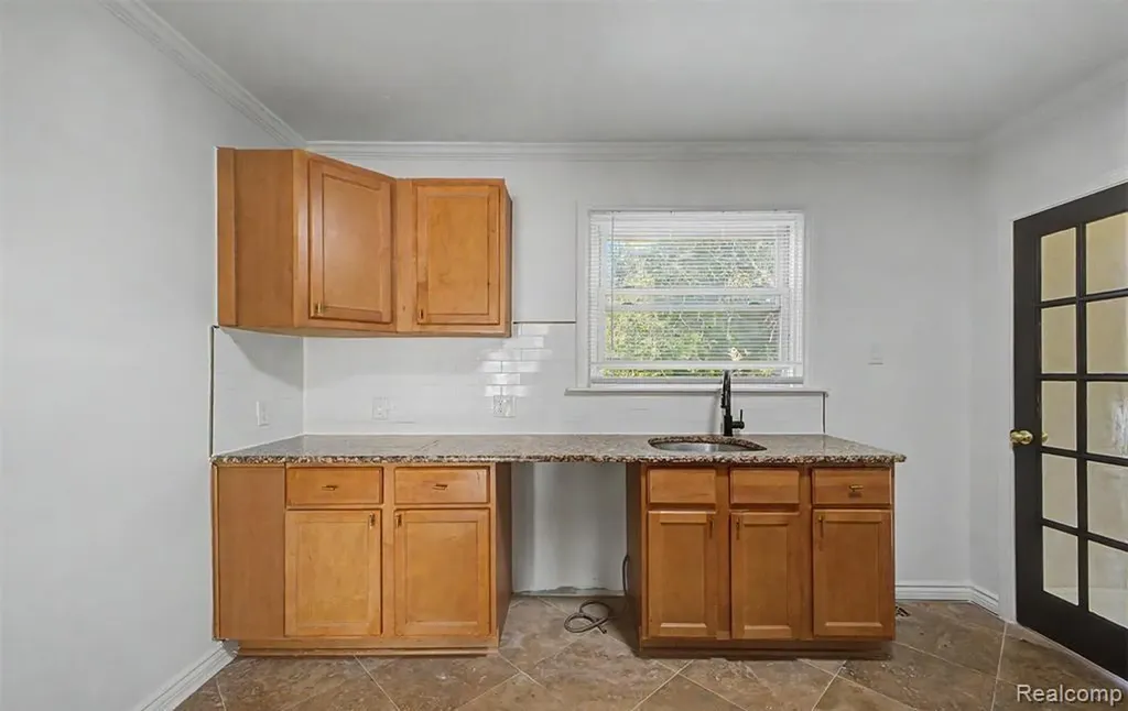 5191 Lonyo Street Detroit City MI 48210