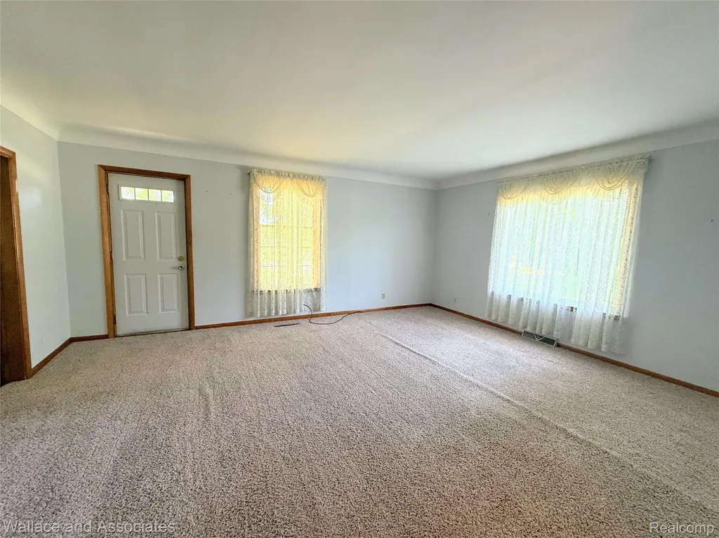 131 W Sanborn Avenue Croswell City MI 48422