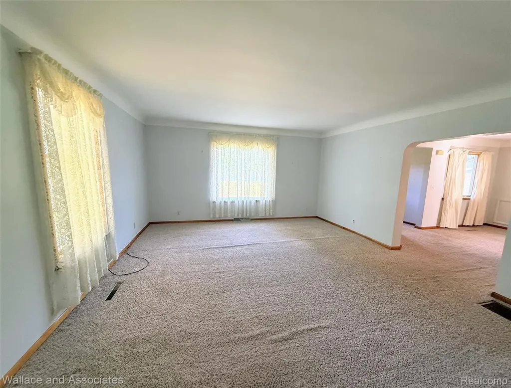 131 W Sanborn Avenue Croswell City MI 48422