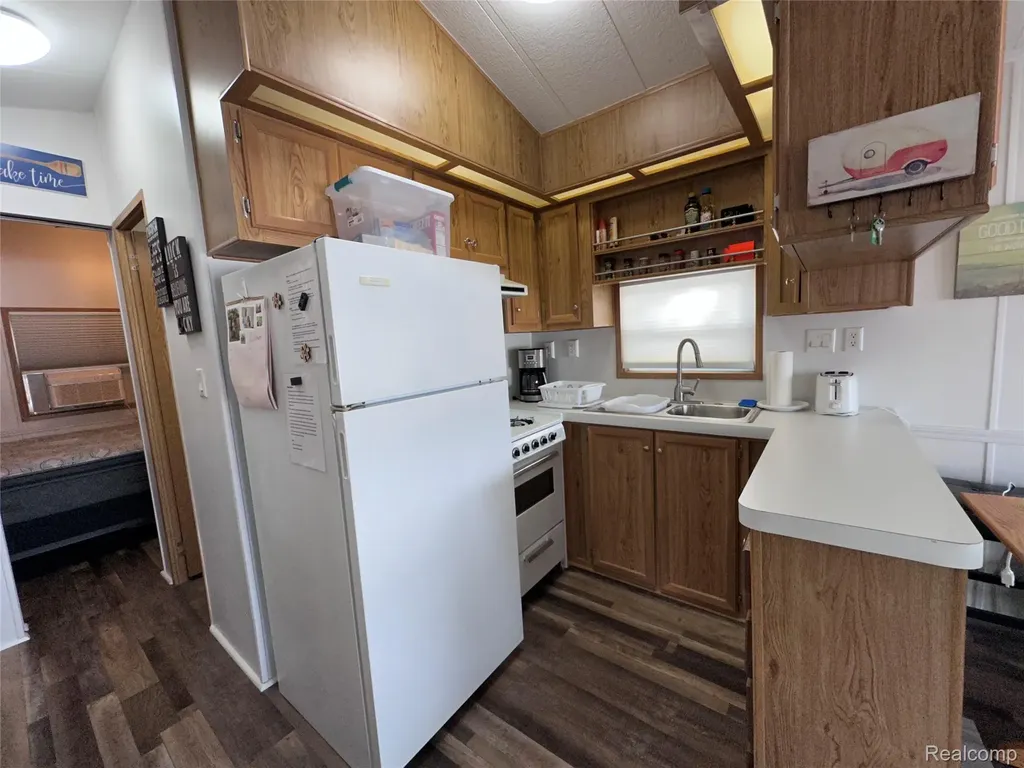 2221 Grass Lake Avenue Freeman Township MI 48632