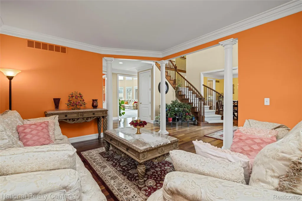 51577 Merry Lane Shelby Charter Township MI 48316