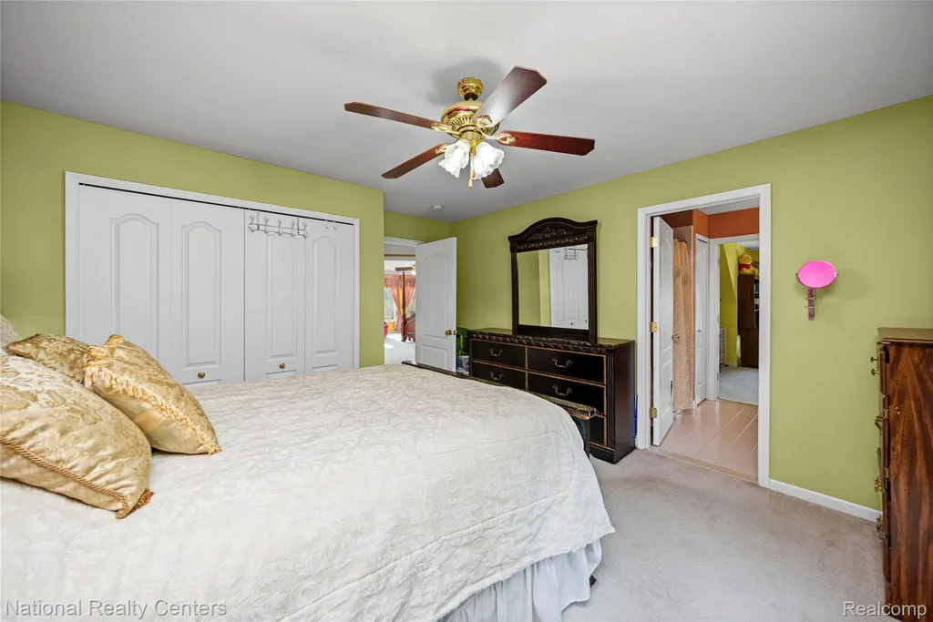 51577 Merry Lane Shelby Charter Township MI 48316