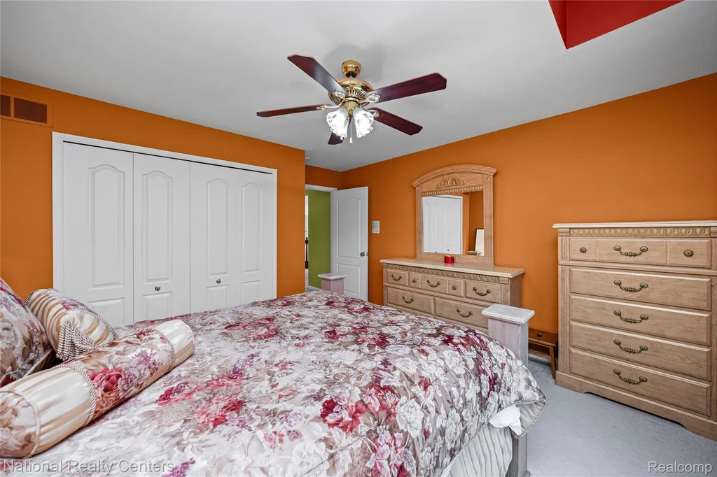 51577 Merry Lane Shelby Charter Township MI 48316