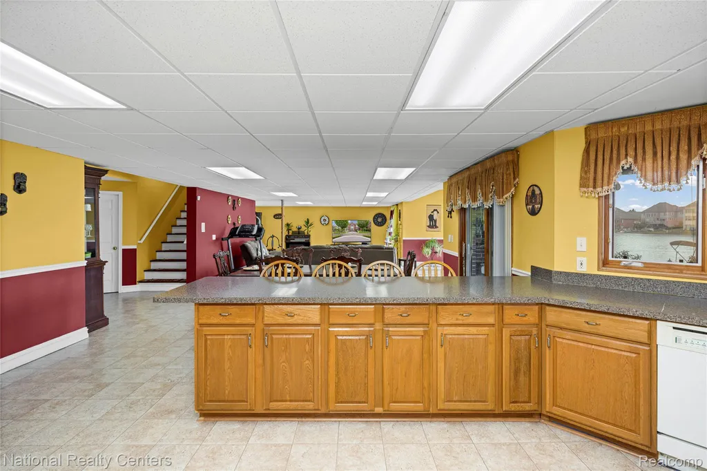 51577 Merry Lane Shelby Charter Township MI 48316