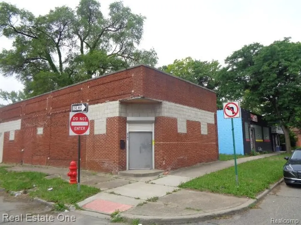 2701 Puritan Street Detroit City MI 48238