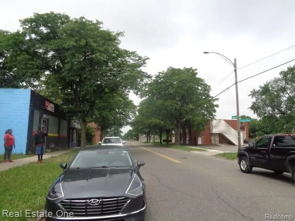 2701 Puritan Street Detroit City MI 48238