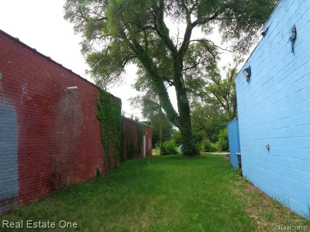 2701 Puritan Street Detroit City MI 48238