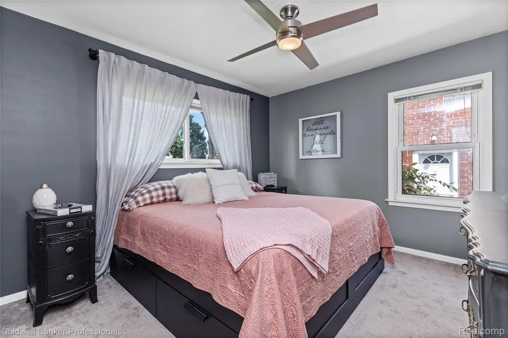 20913 Bon Brae Street St. Clair Shores City MI 48081