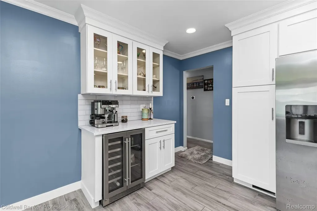 20913 Bon Brae Street St. Clair Shores City MI 48081