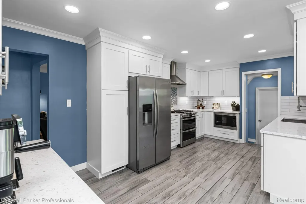 20913 Bon Brae Street St. Clair Shores City MI 48081