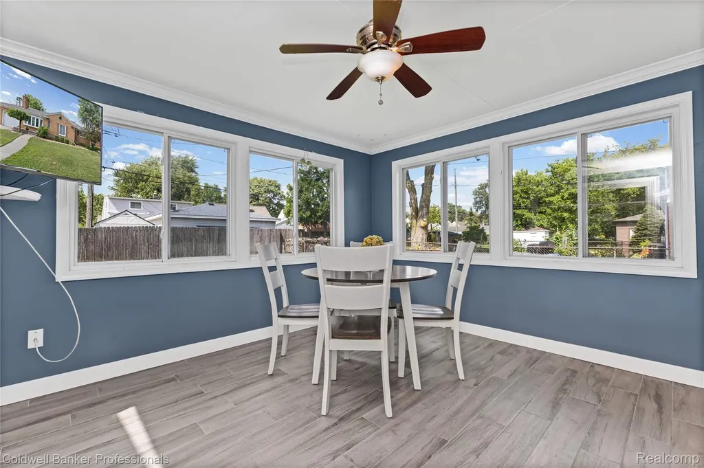20913 Bon Brae Street St. Clair Shores City MI 48081