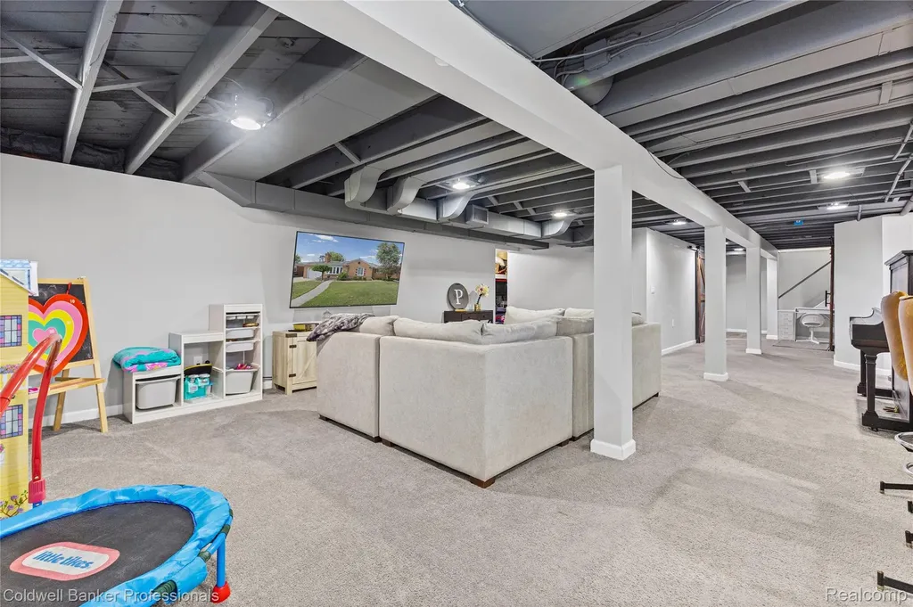 20913 Bon Brae Street St. Clair Shores City MI 48081