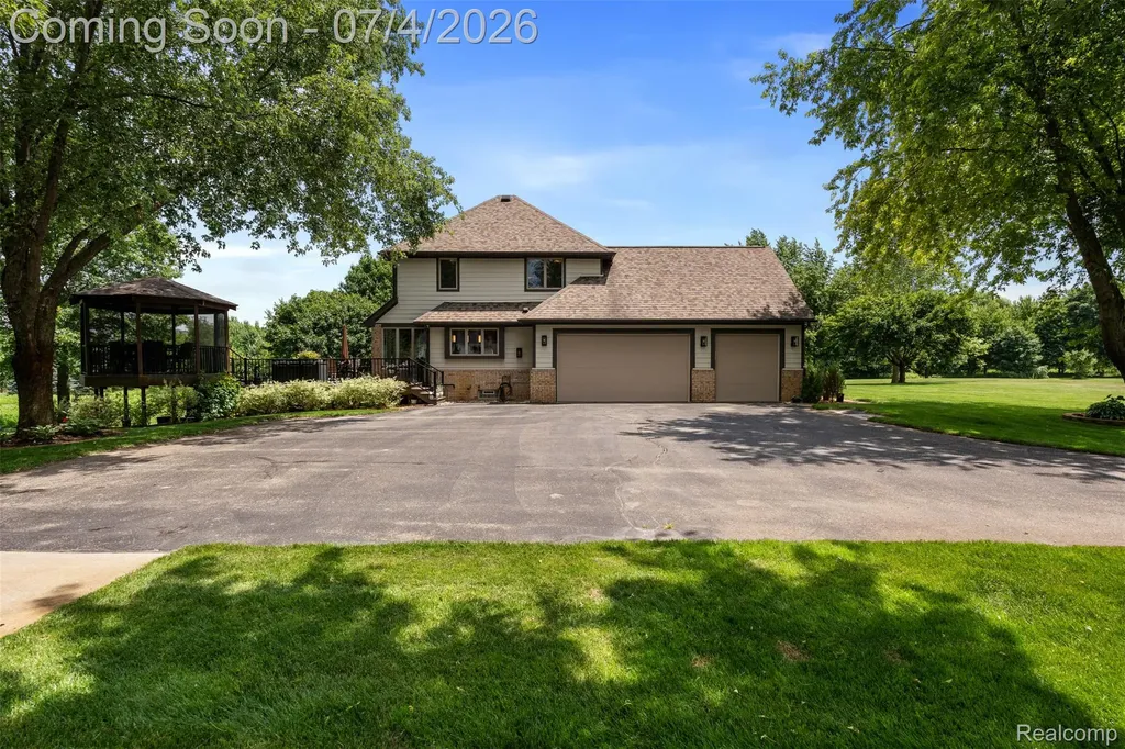 55550 Lee Road Lyon Charter Township MI 48165