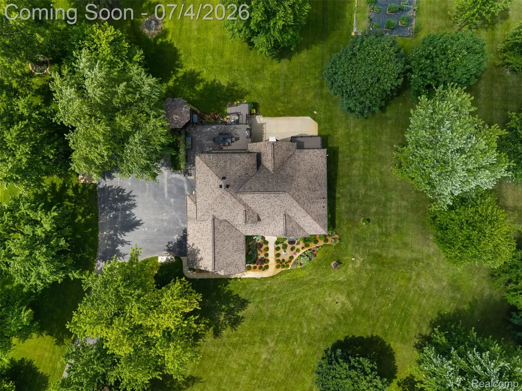 55550 Lee Road Lyon Charter Township MI 48165