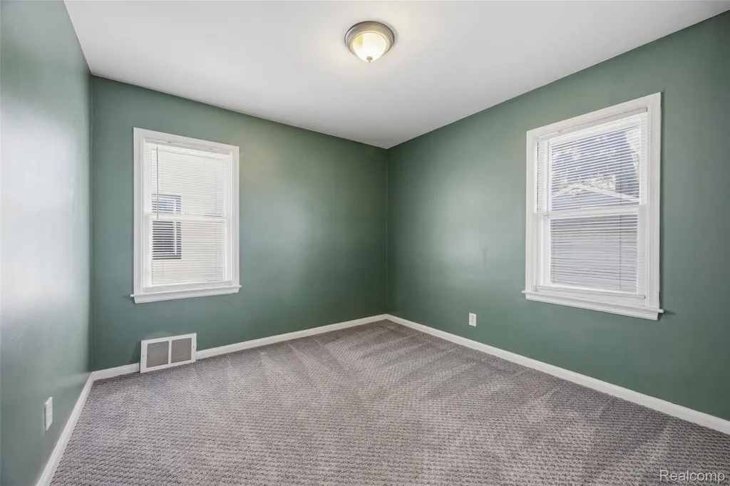 24929 Cooke Street Dearborn City MI 48124