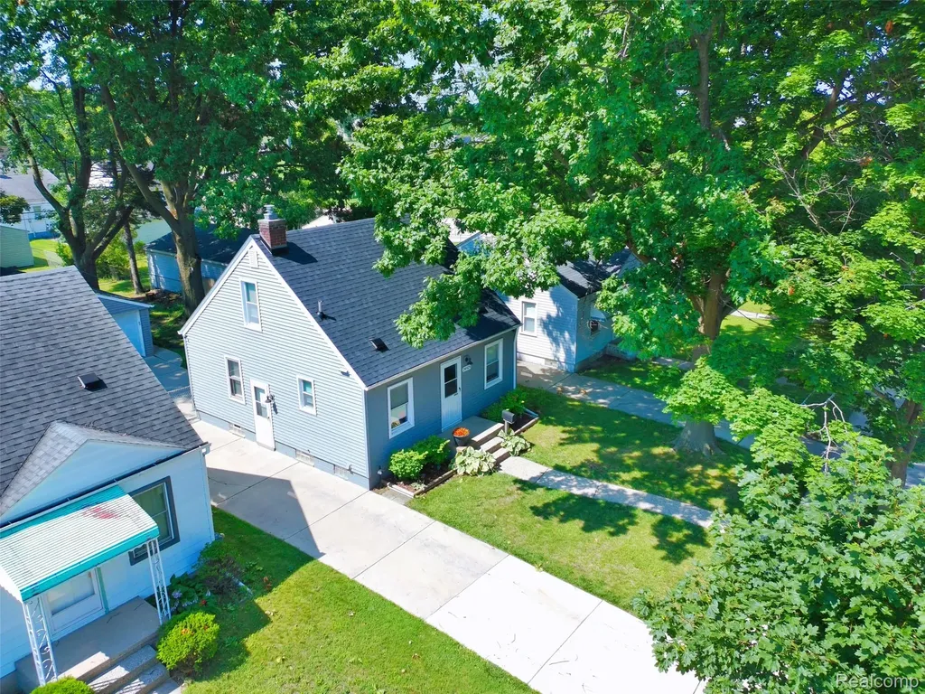 24929 Cooke Street Dearborn City MI 48124