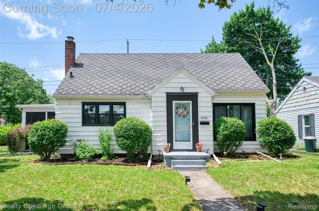 2036 Devonshire Avenue Lansing City MI 48910