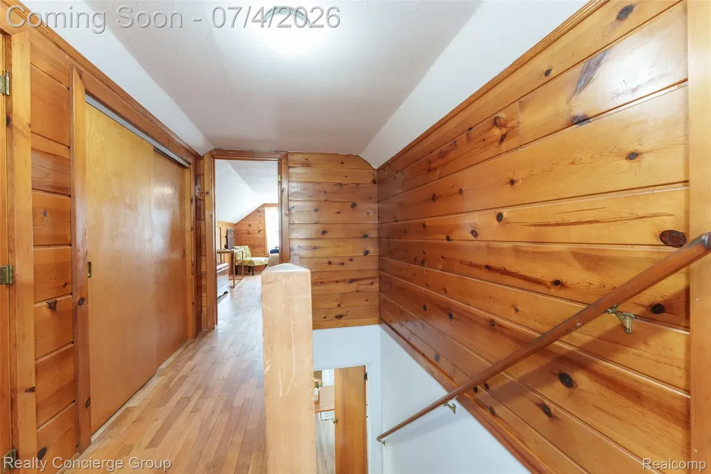 2036 Devonshire Avenue Lansing City MI 48910