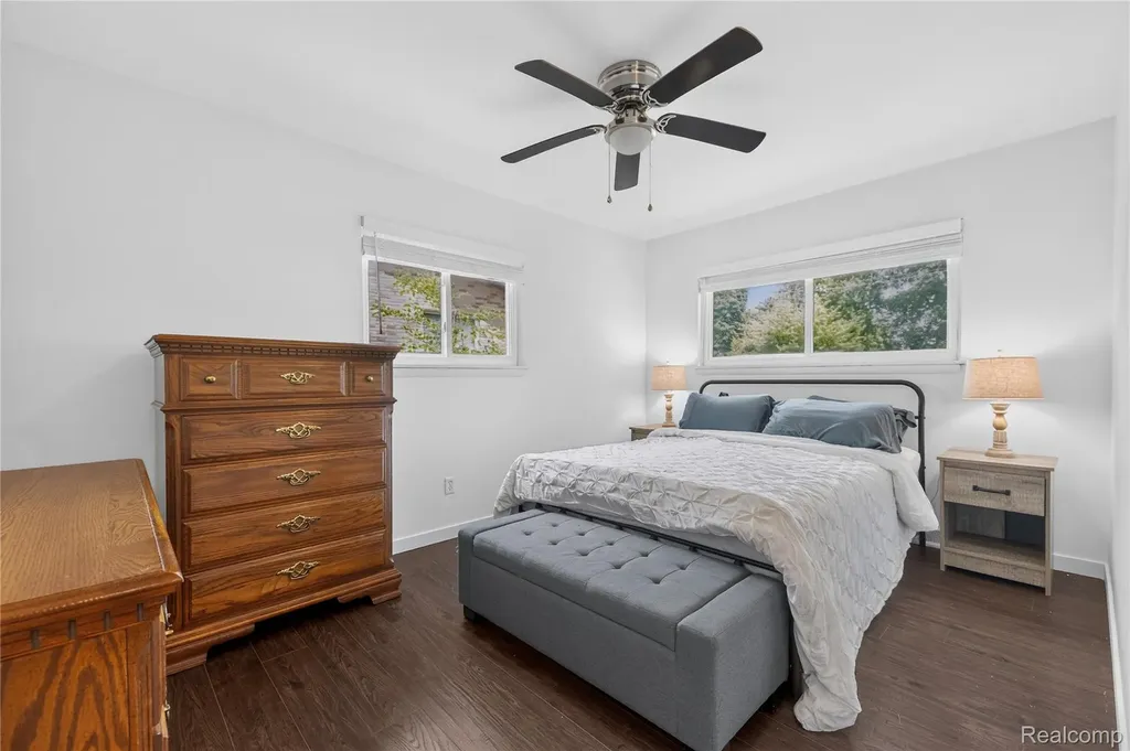 28731 Elbamar Drive Grosse Ile Township MI 48138