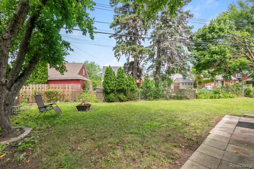 19050 Dartmouth Street Dearborn City MI 48124