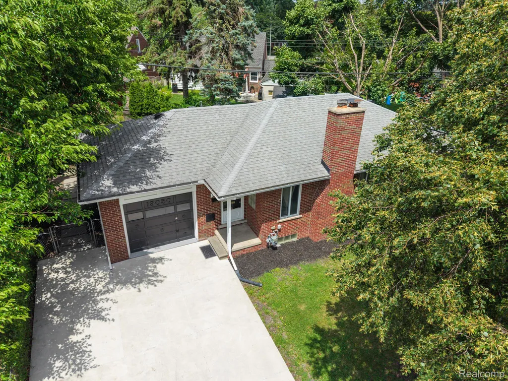 19050 Dartmouth Street Dearborn City MI 48124