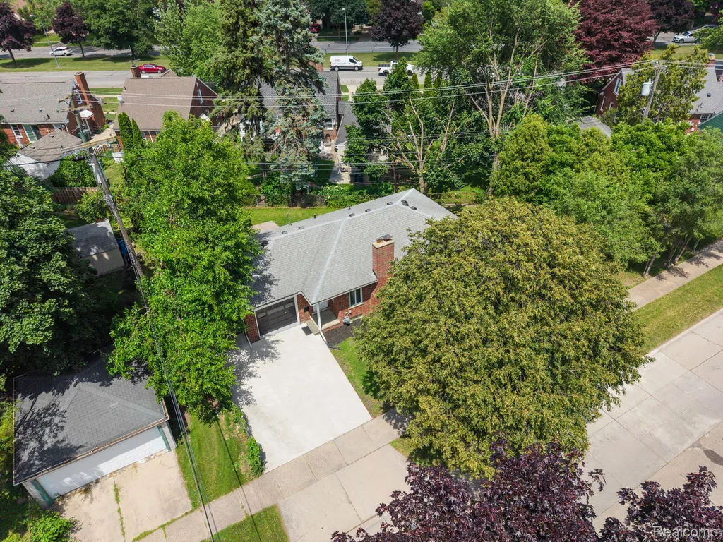19050 Dartmouth Street Dearborn City MI 48124