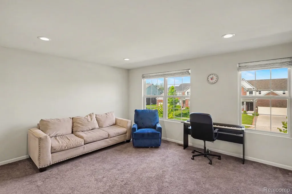 25811 Oberlin Boulevard Novi City MI 48374