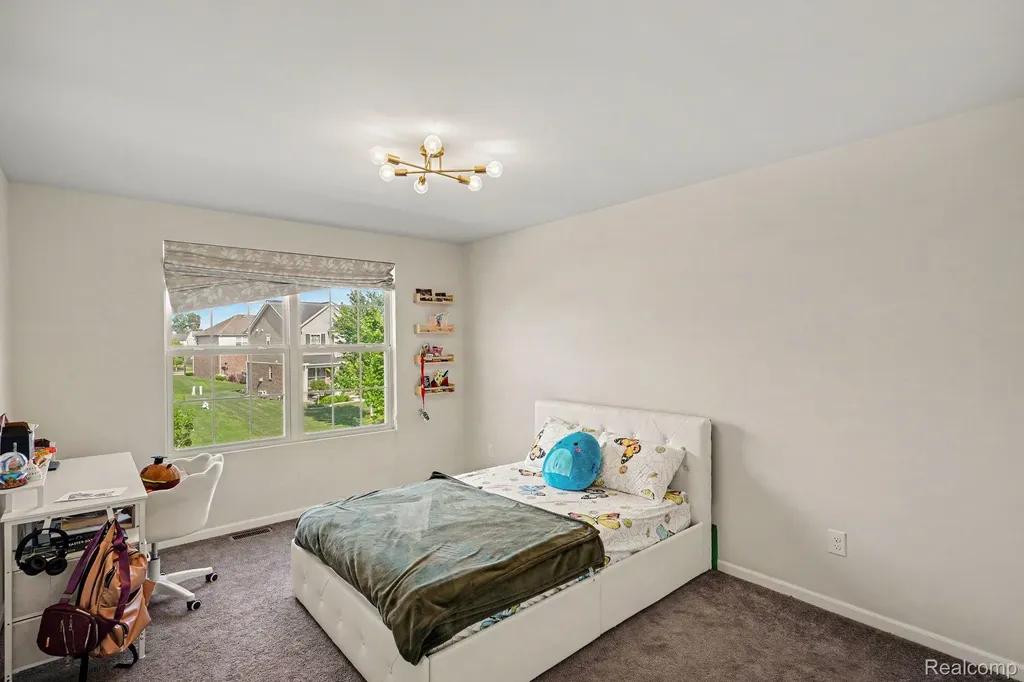 25811 Oberlin Boulevard Novi City MI 48374