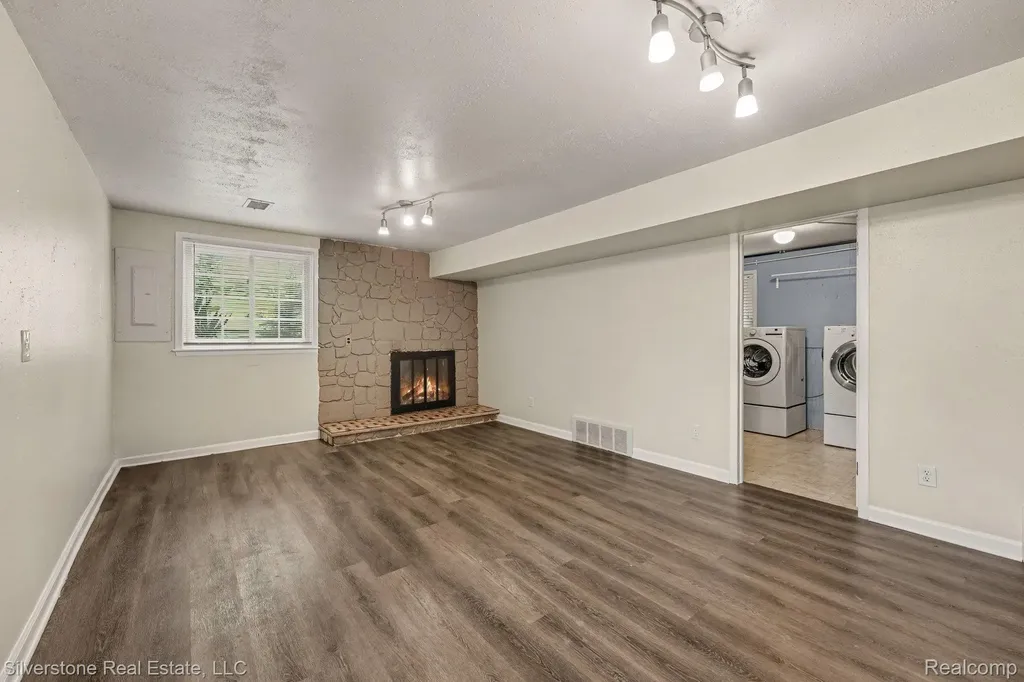 547 Reed Street Northville City MI 48167