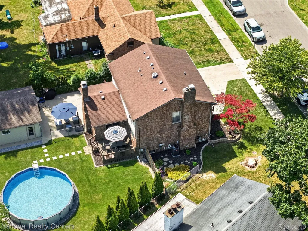 22523 Sheridan Street Dearborn City MI 48128