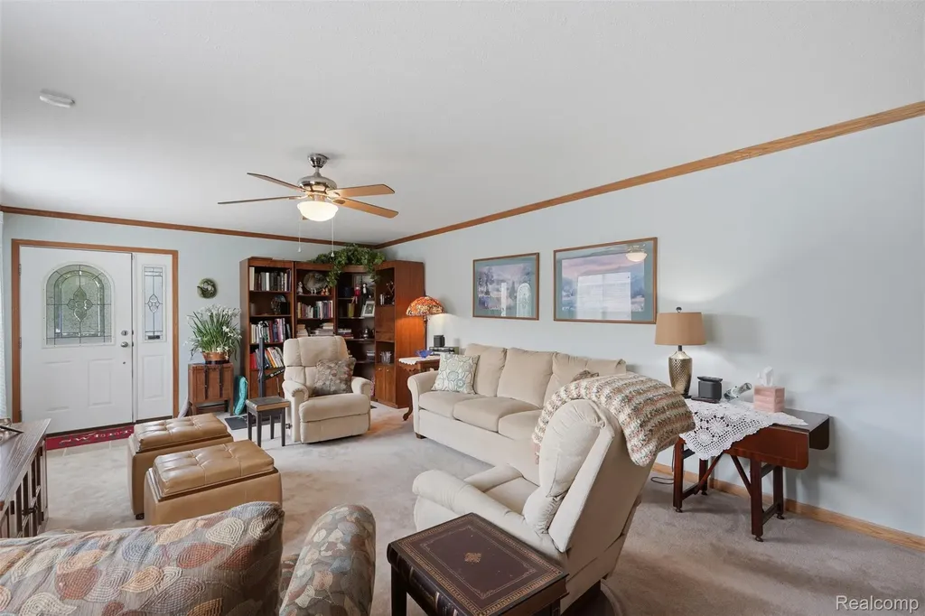 11979 Cedarbrook Drive Green Oak Township MI 48178