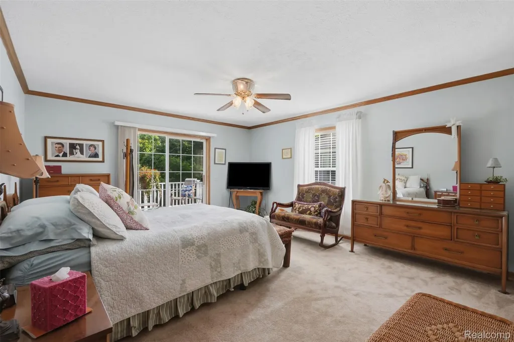 11979 Cedarbrook Drive Green Oak Township MI 48178